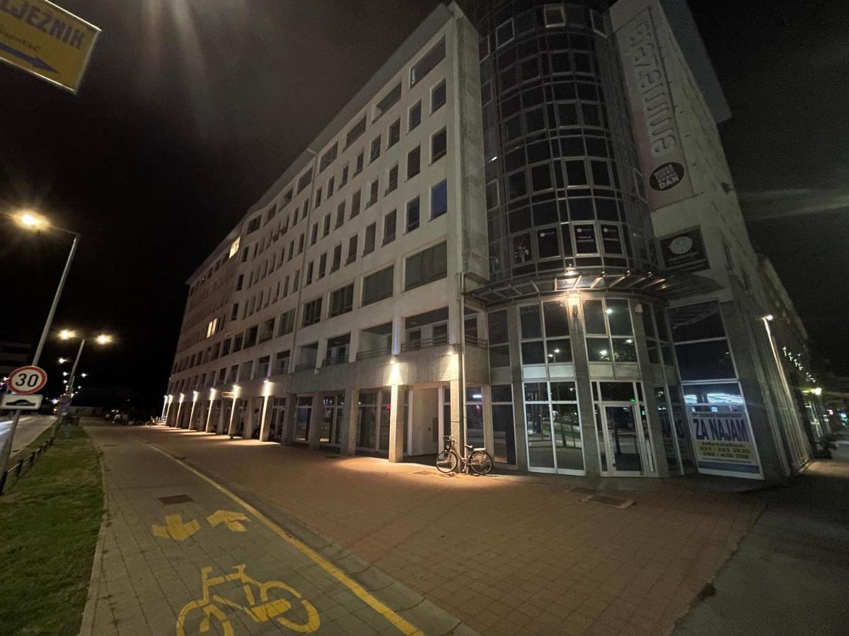 Ferienwohnung Korzo Osijek 2 Exterior foto